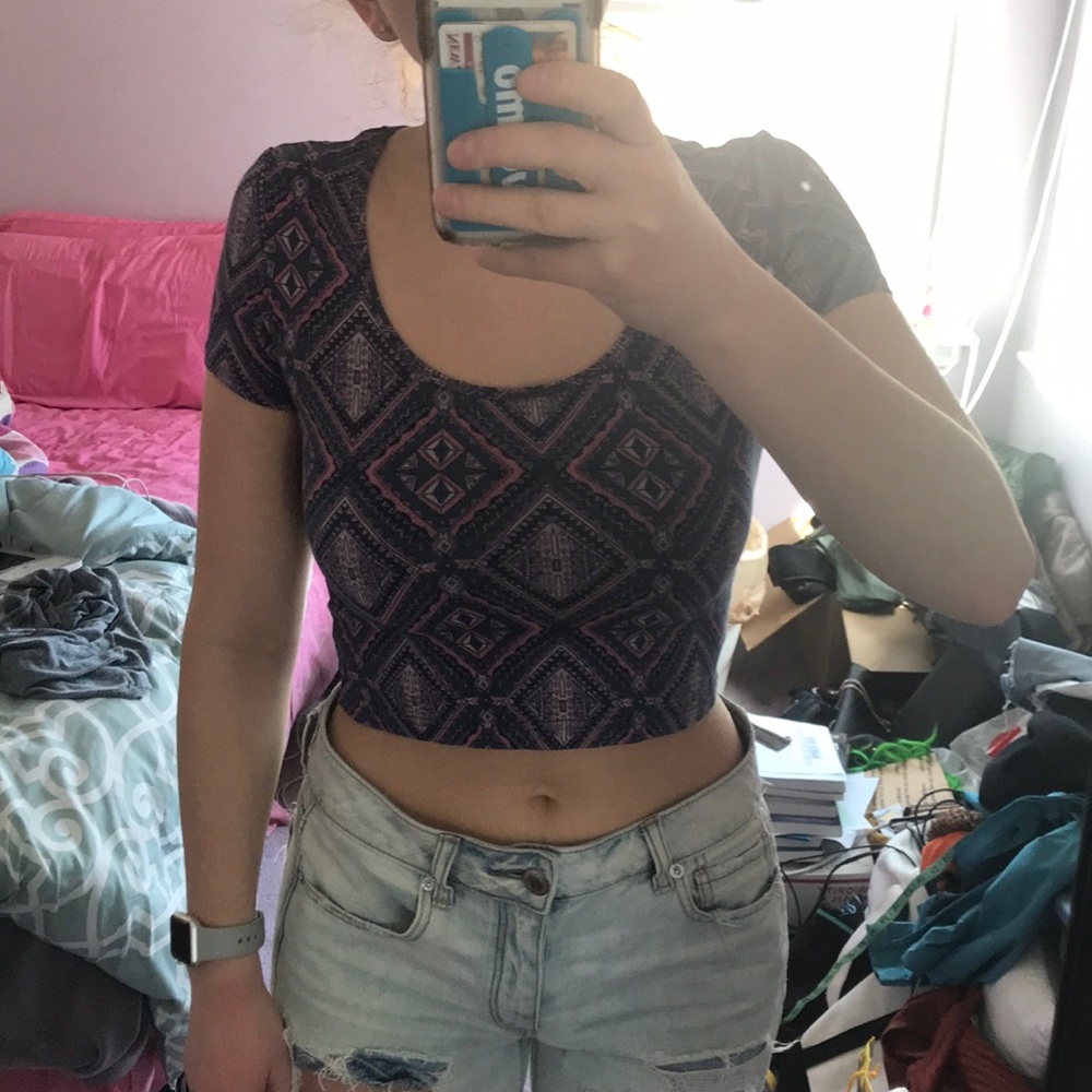 Nollie Tribal Crop Top